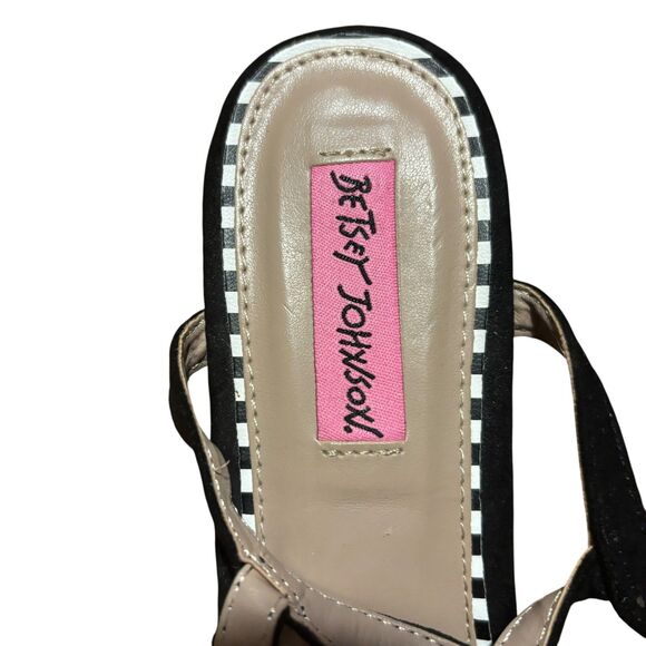Betsey Johnson Andey Black and White Dress Sandals- Size 9 - Picture 9 of 9